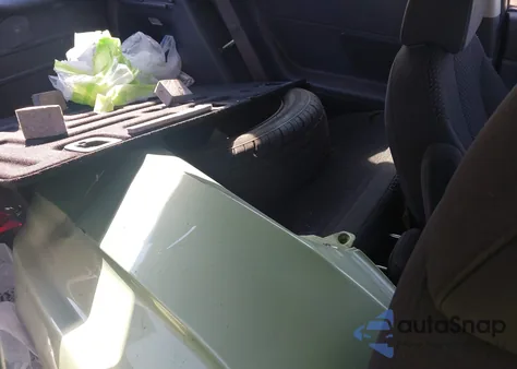 2010 Hyundai Accent Gs from USA, damaged, VIN KMHCM3AC5AU182375